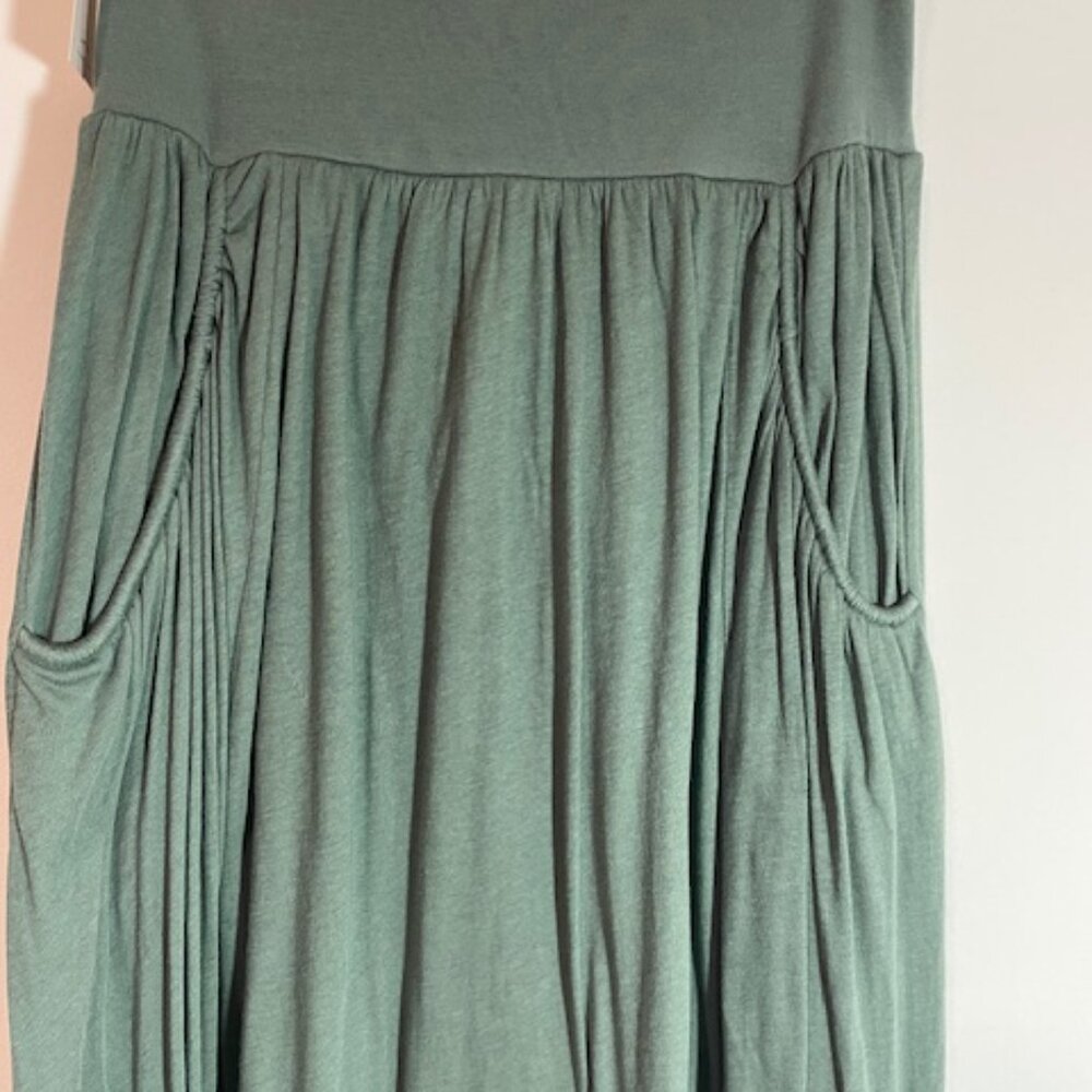 Garnet Hill Favorite Maxi Knit Skirt Brand NEW SAGE Medium